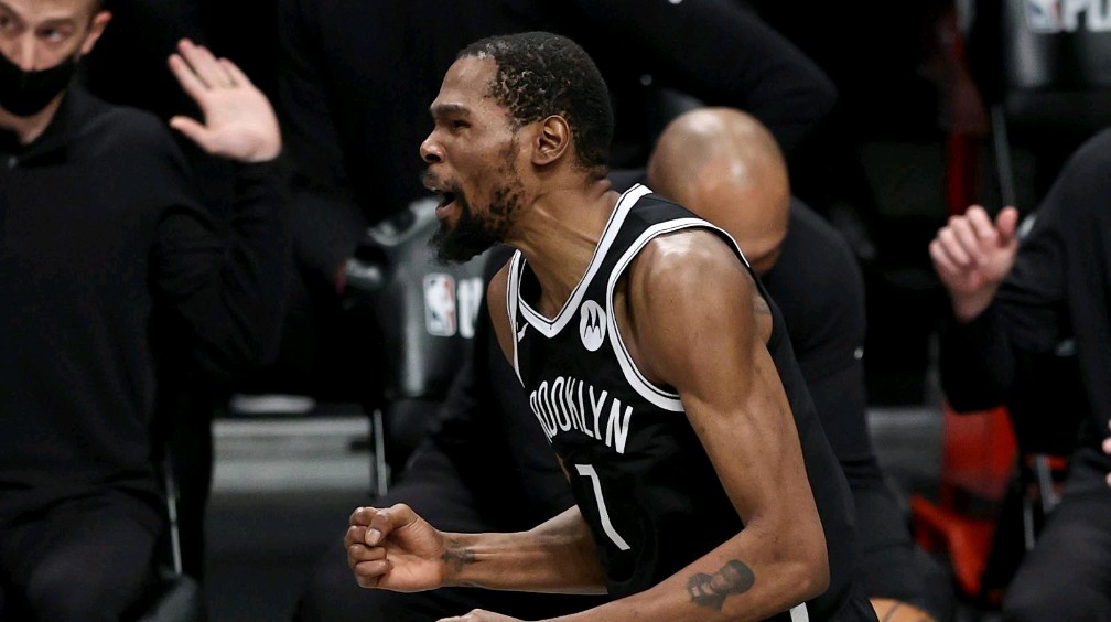 篮网名宿正式宣布退役,球迷感慨落泪送别的简单介绍 篮网名宿正式宣布退役,球迷感慨落泪送别的简单介绍