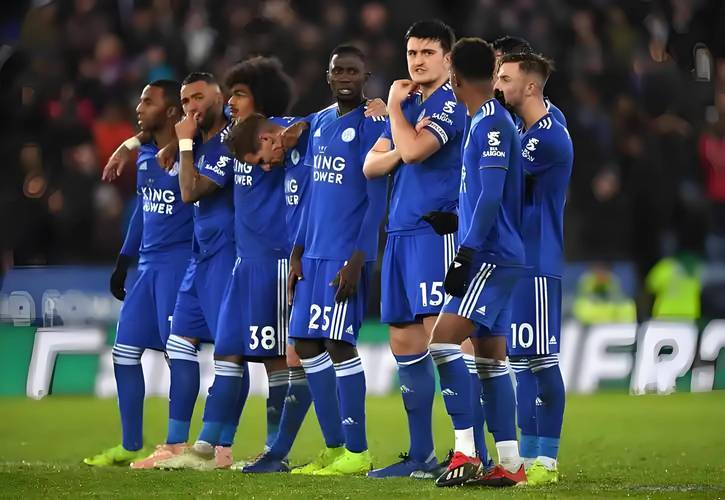 开云体育官方网站-那不勒斯客场不敌遭遇三连败的简单介绍