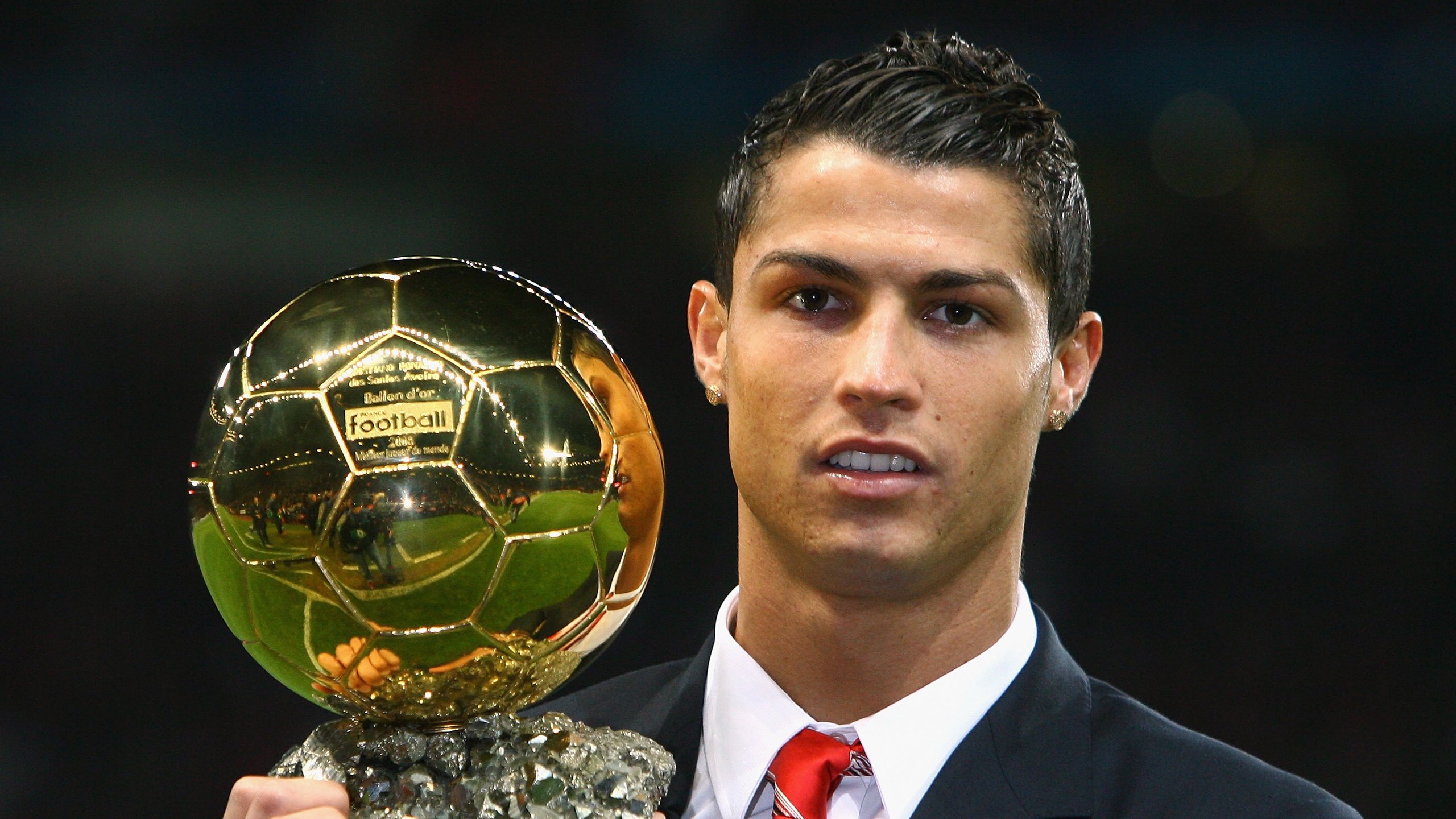 凯塞多绝境领航，埃及压哨奇迹击碎乌克兰铁壁