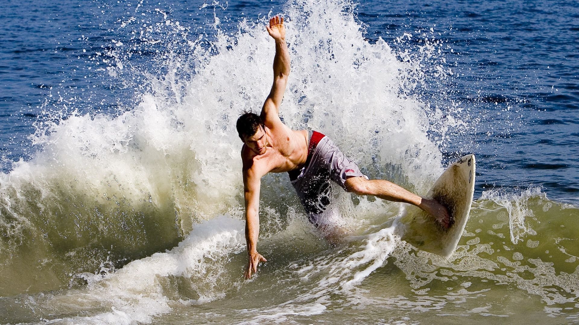 开云官网-当足球遇见乒乓，韩国队险胜英格兰，许昕式统治力跨越赛场的启示