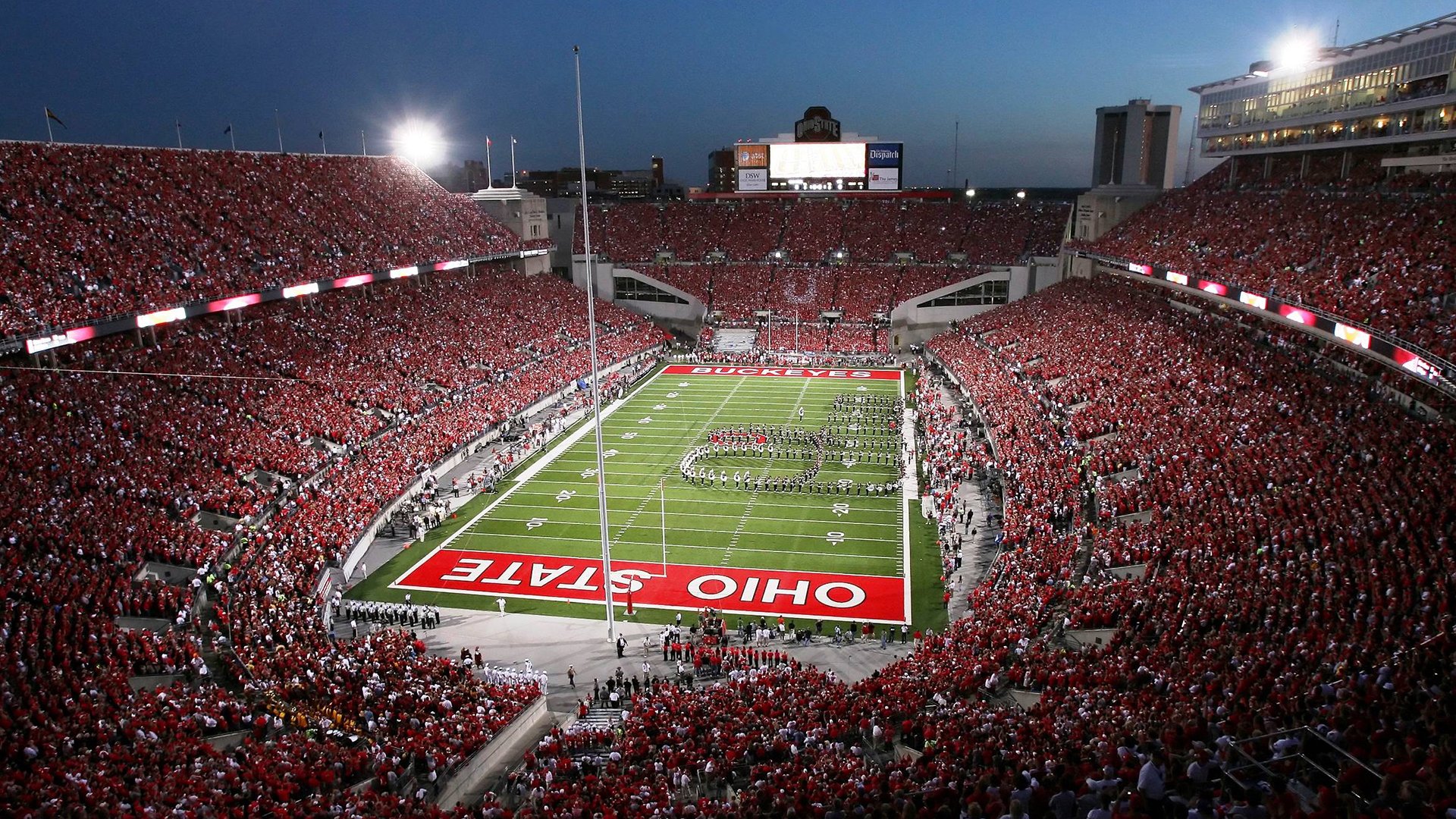 冰与火之歌，新疆队绝杀热火，利拉德状态火热引爆全场